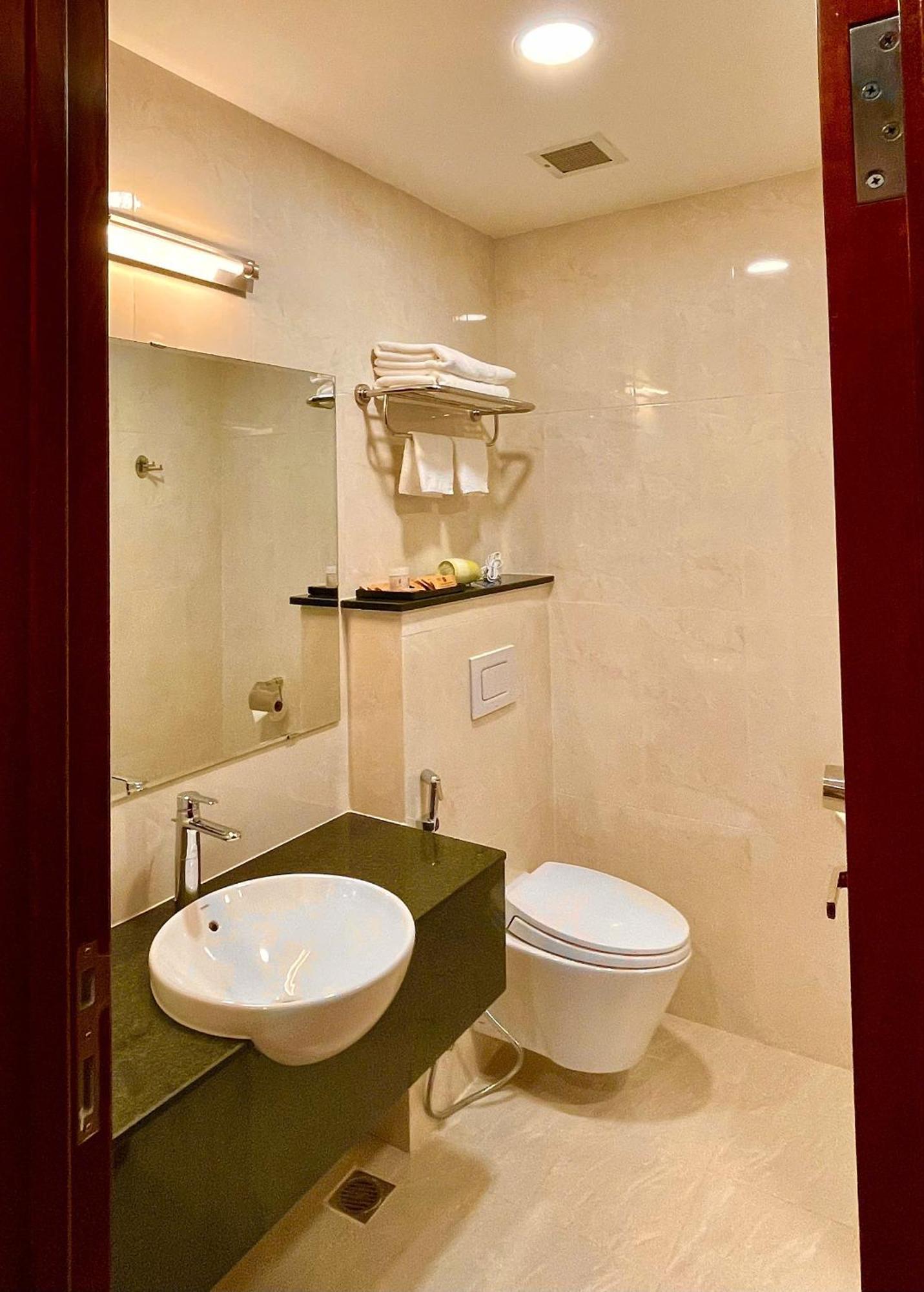 Hotel Nha Khach Tong Lien Doan - Cn Hcm
